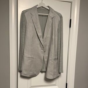 100% Capri linen sud blazer